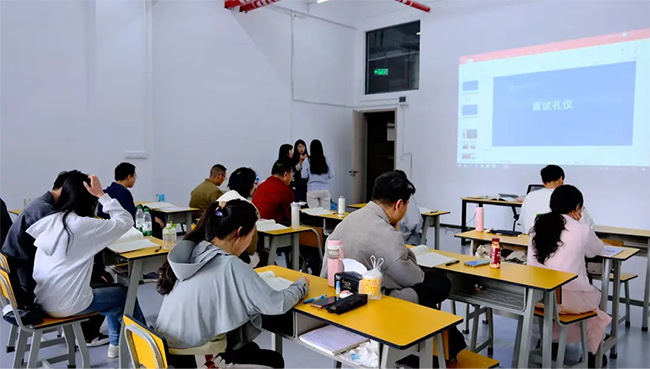 691157e7b21ef.png 640 (3).png